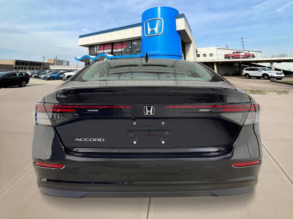New 2025 Honda Accord SE Sedan