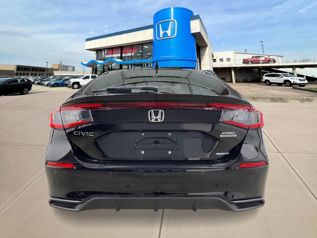2026 Honda Civic Hybrid Sport Touring Hatchback photo 4