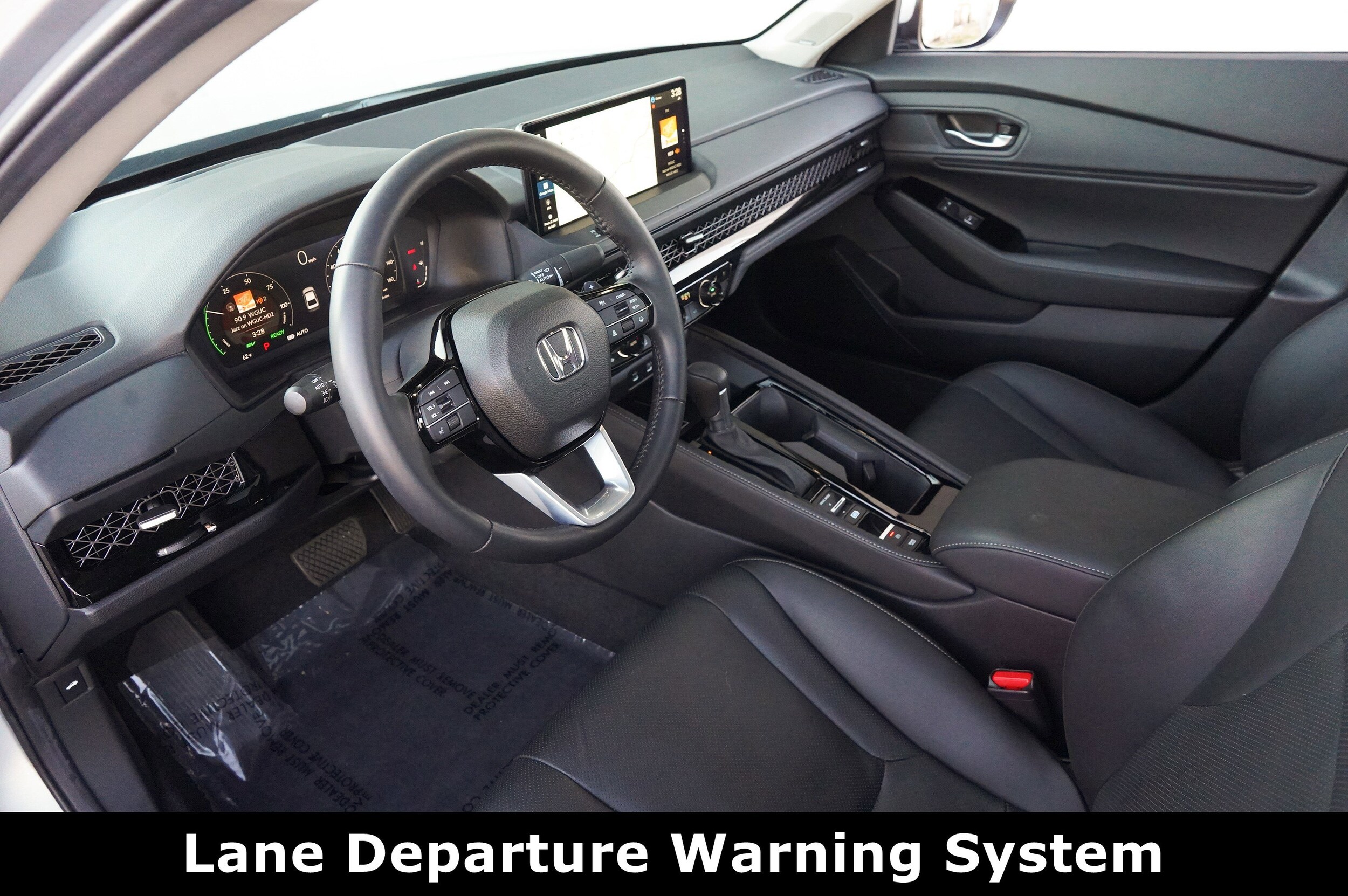 2024 Honda Accord Hybrid Touring photo 4