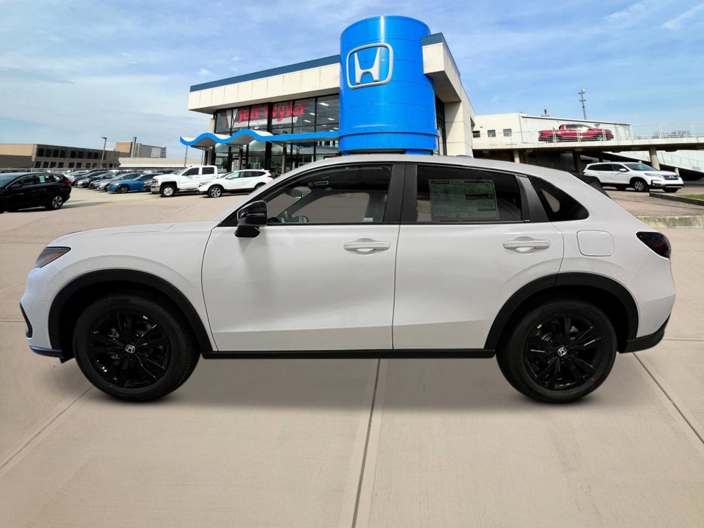 2026 Honda HR-V Sport photo 2