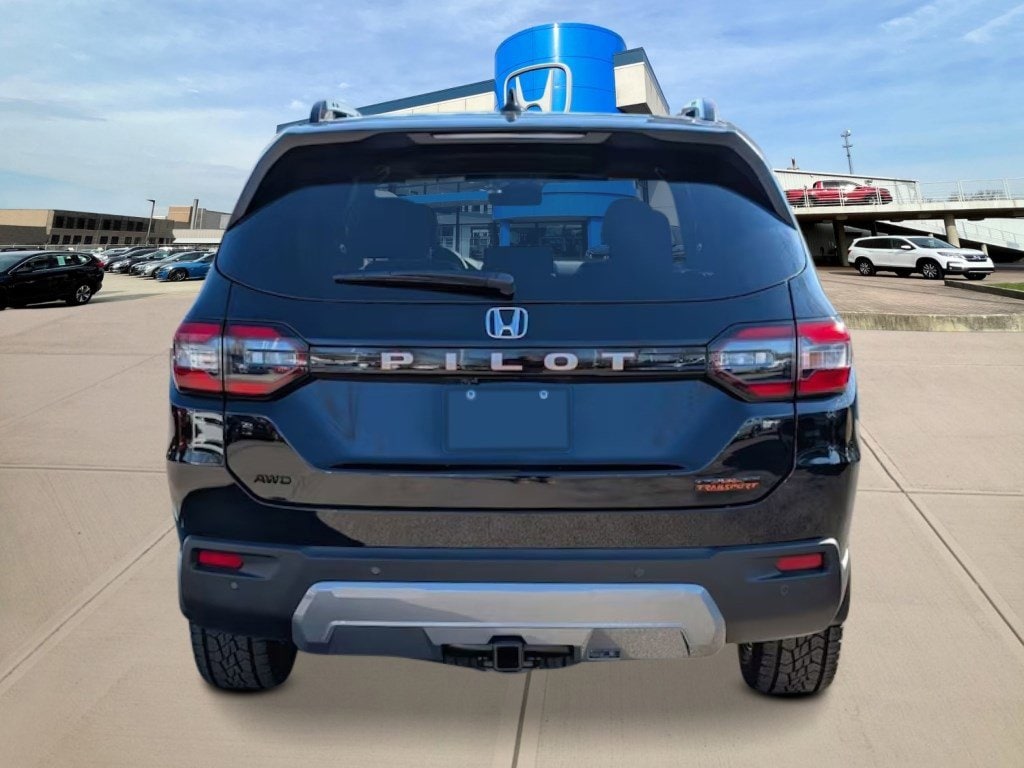 New 2026 Honda Pilot TrailSport SUV