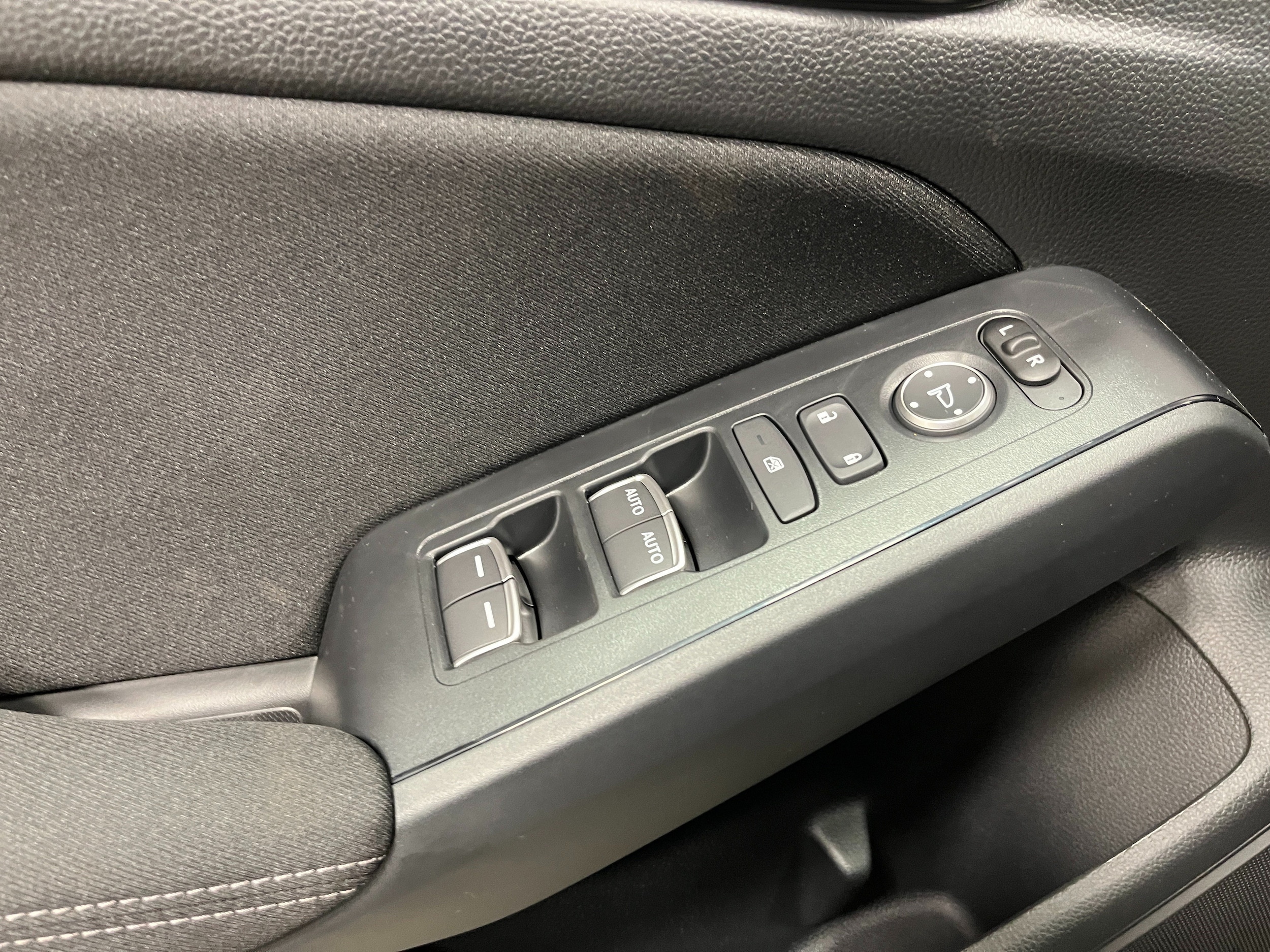 2026 Honda Civic Hatchback Sport - Photo 16