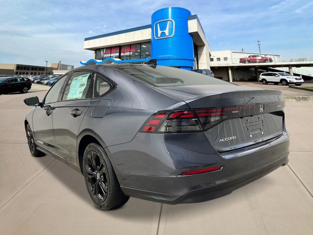 New 2025 Honda Accord SE Sedan