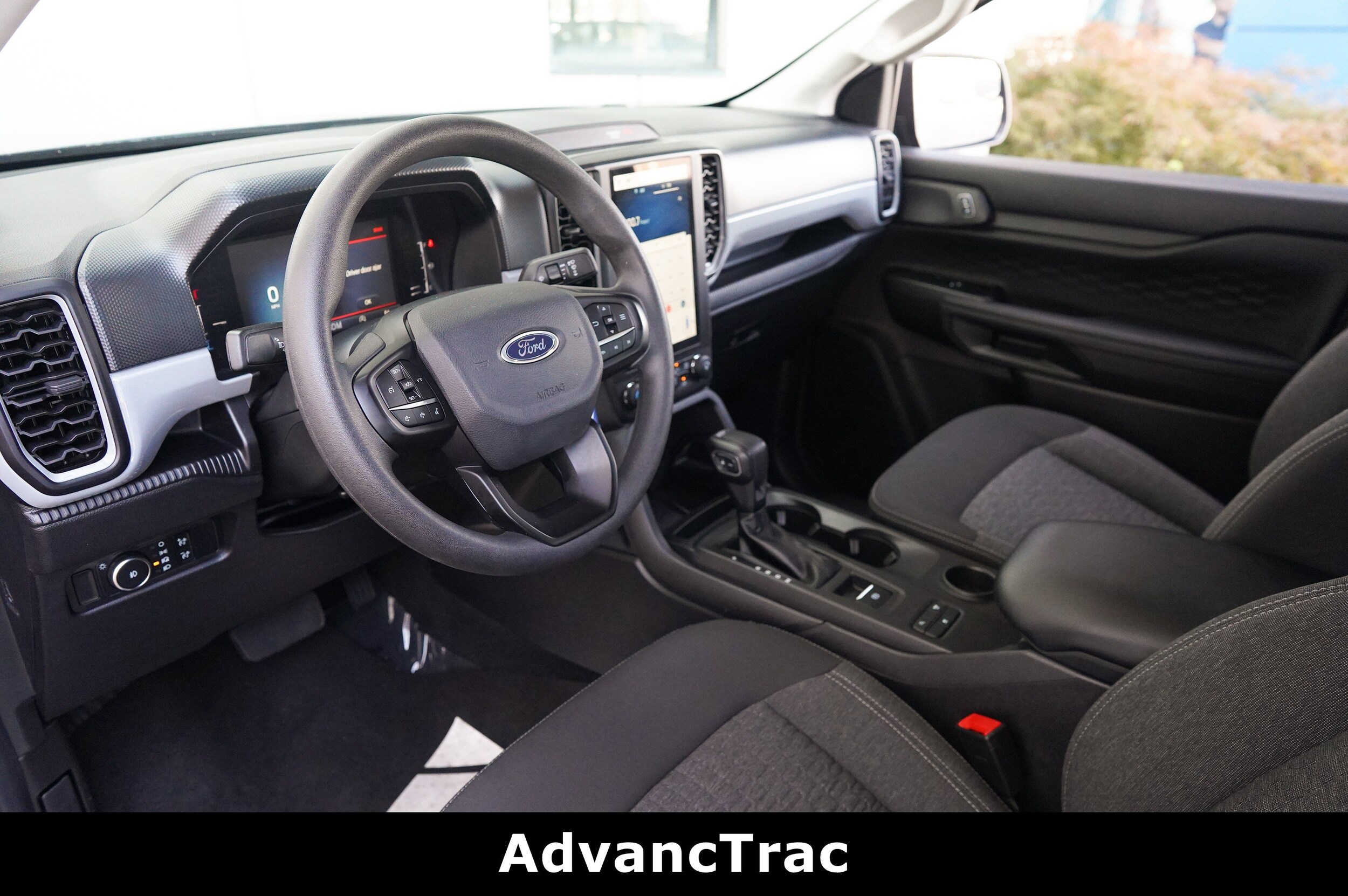 2024 Ford Ranger XL photo 3
