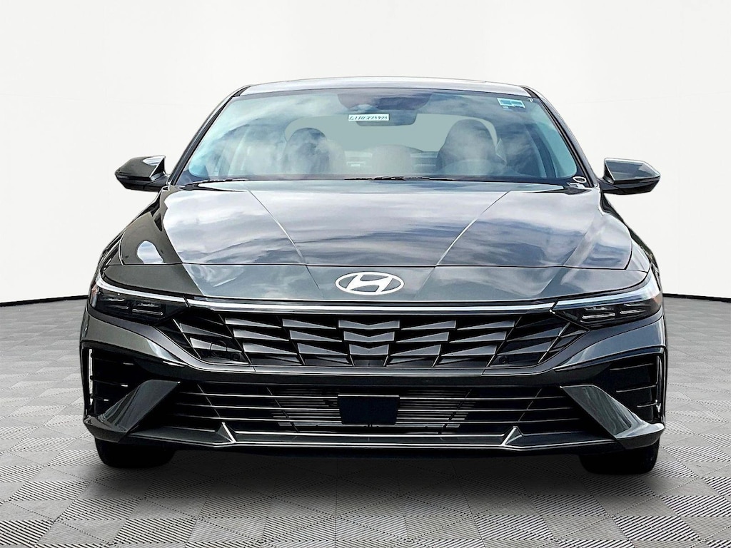 New 2026 Hyundai Elantra Limited Sedan