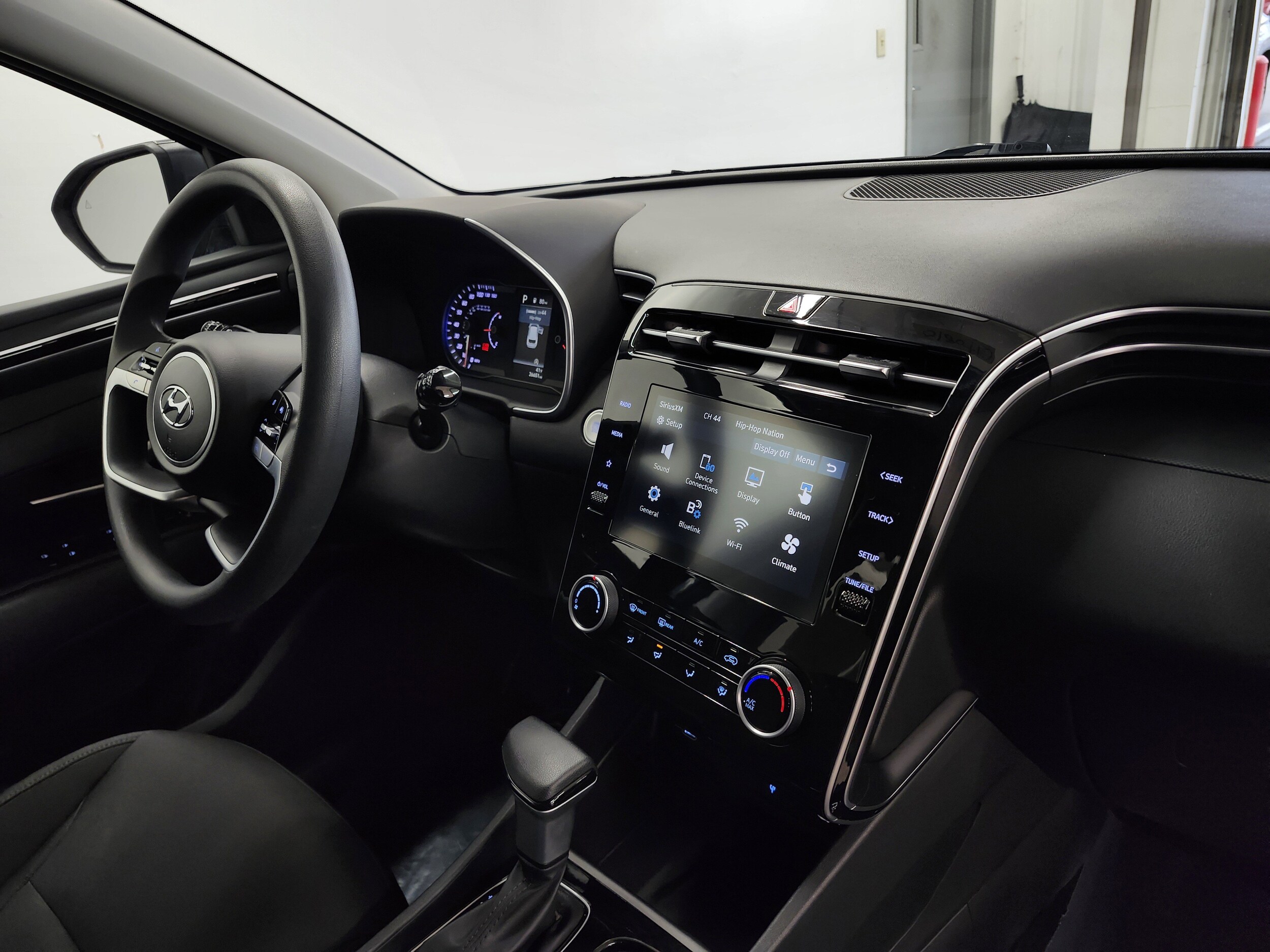 2023 Hyundai Tucson SEL photo 3