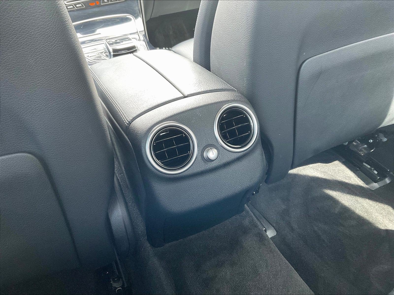 2016 Mercedes-Benz C-Class C300 - Photo 13