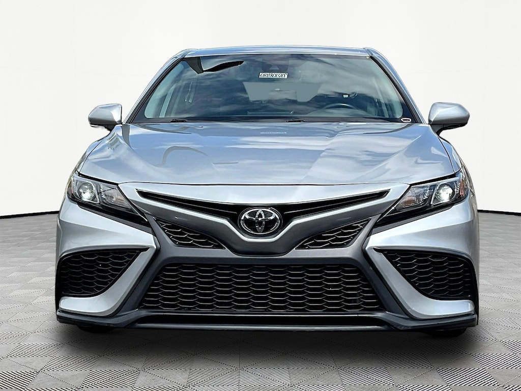 Used 2024 Toyota Camry SE Sedan