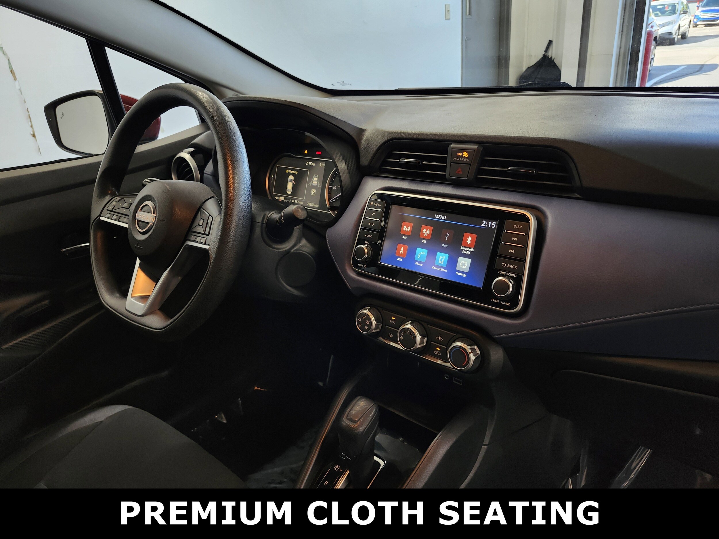 2023 Nissan Versa 1.6 SV photo 3