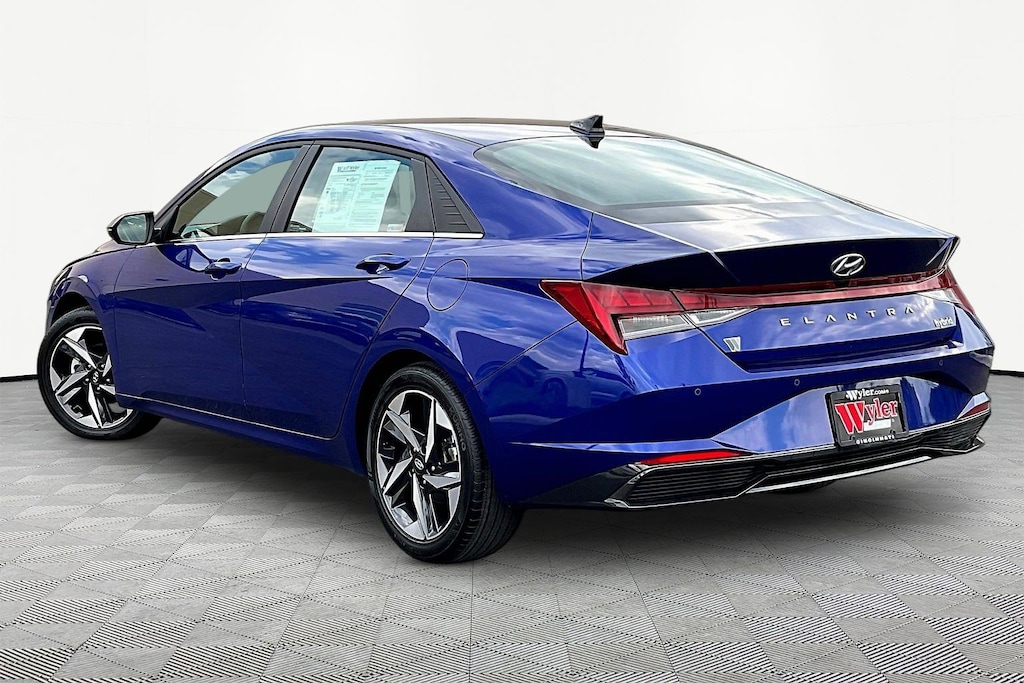 Used 2023 Hyundai Elantra HEV Limited Sedan