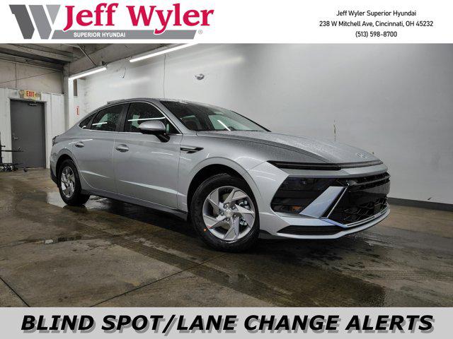 2026 Hyundai Sonata SE's photo