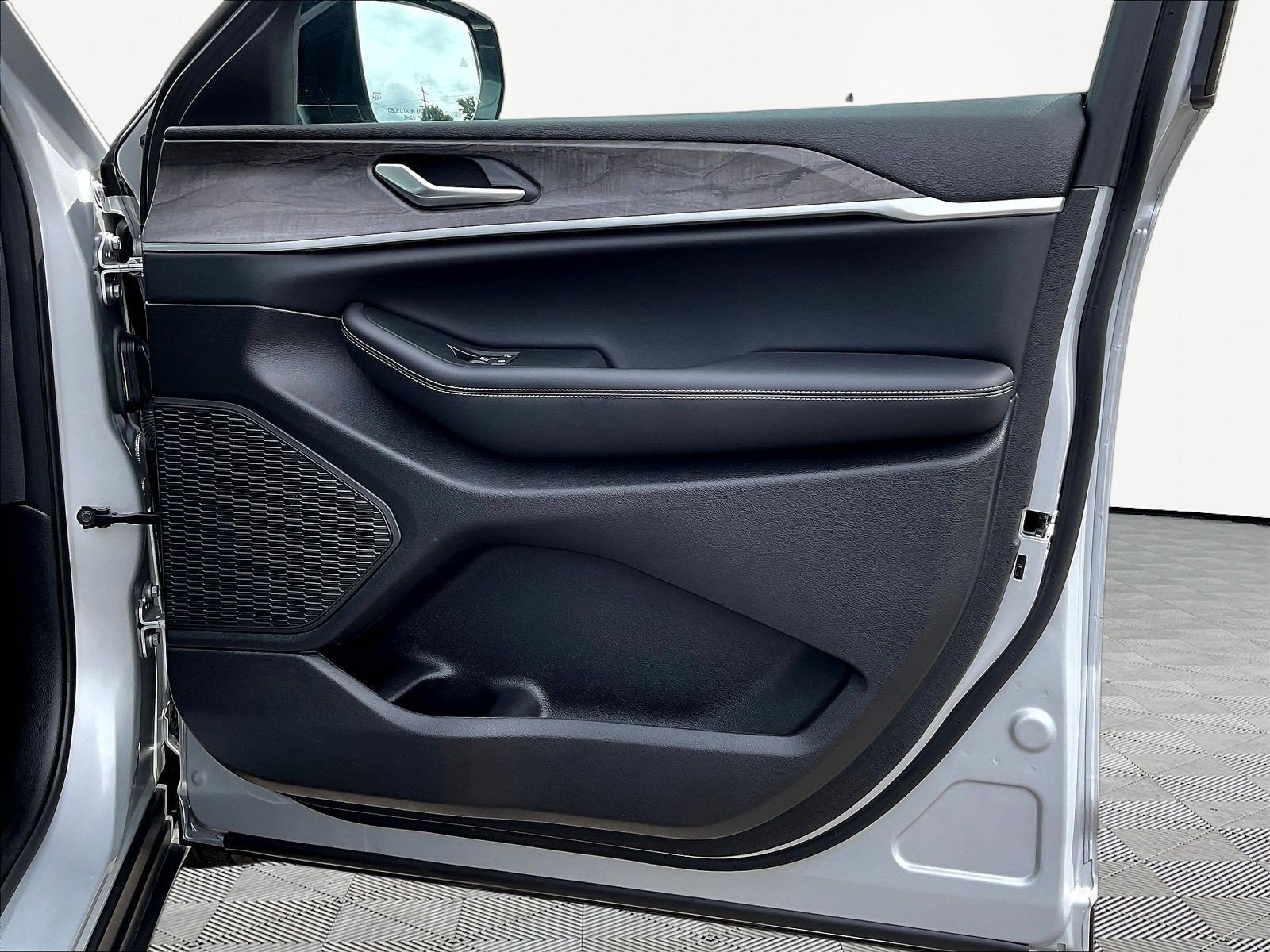 2025 Jeep Grand Cherokee Limited - Photo 30