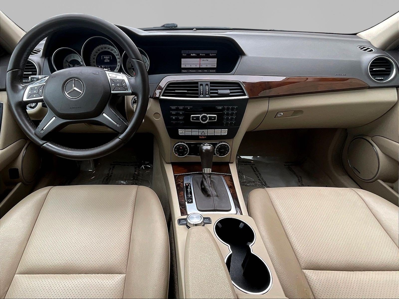 2013 Mercedes-Benz C-Class C250 Sport - Photo 10