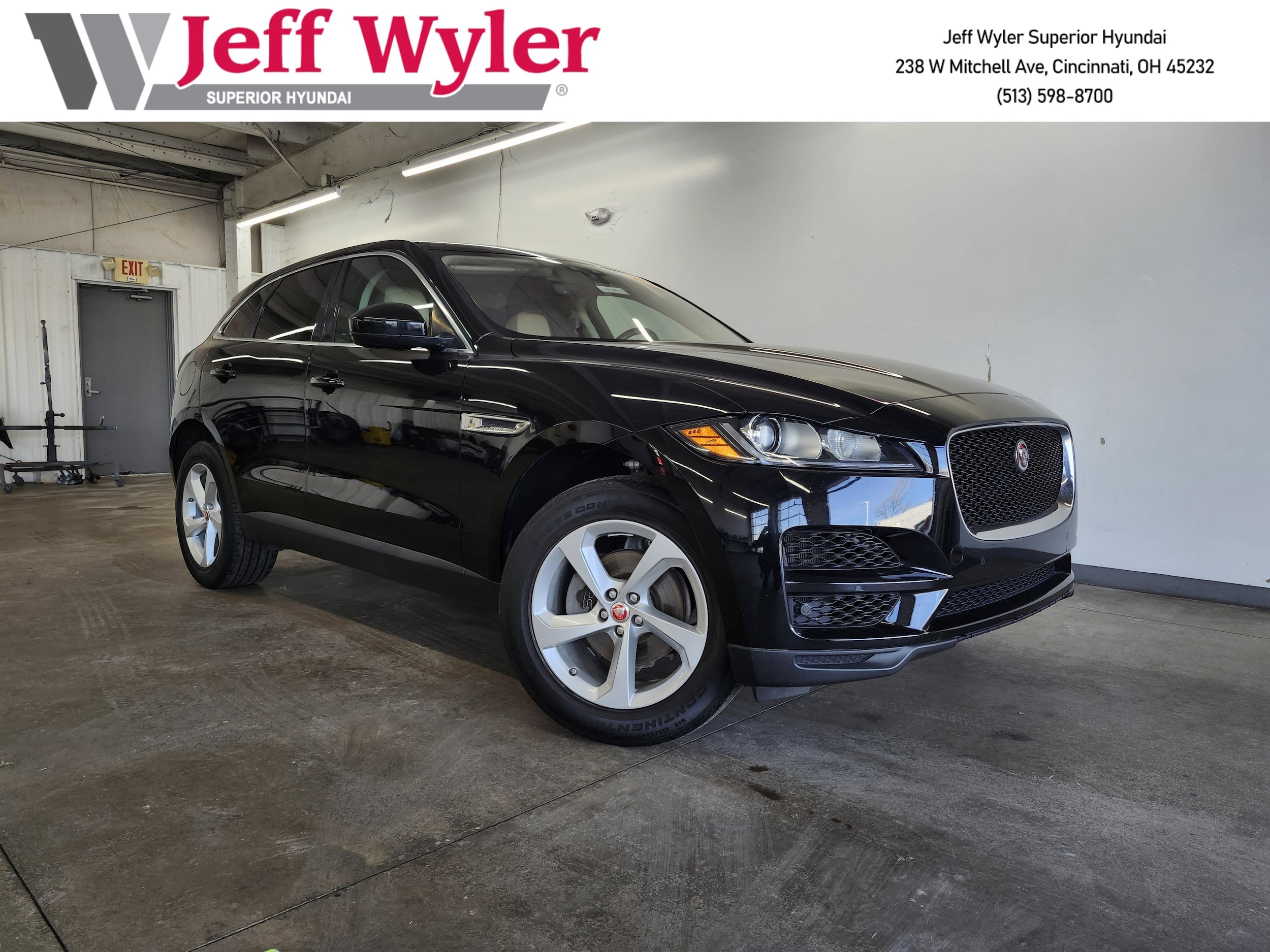 2020 Jaguar F-Pace Premium's photo