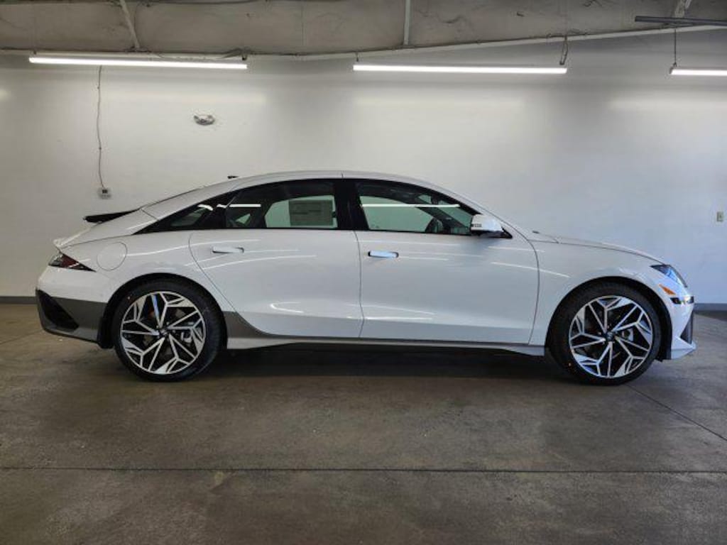 New 2025 Hyundai IONIQ 6 Limited Sedan