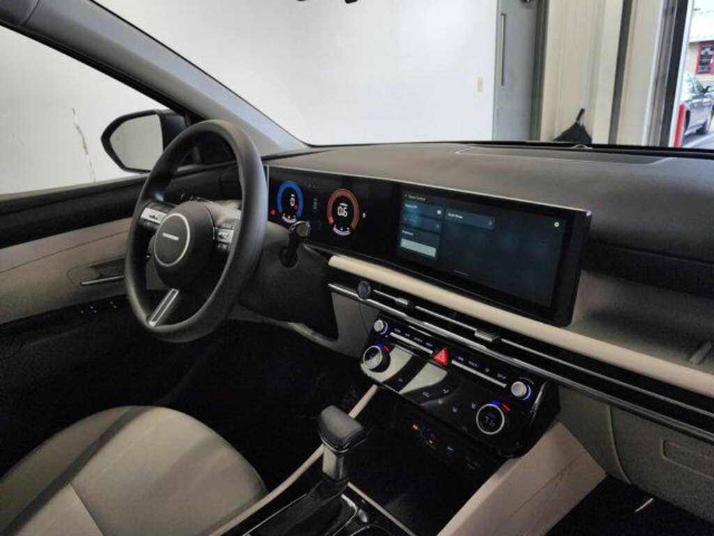 New 2026 Hyundai Tucson SEL AWD SUV