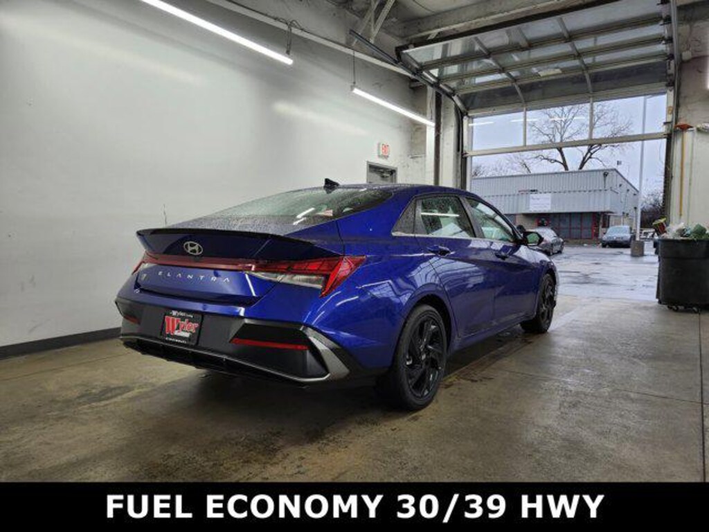 New 2026 Hyundai Elantra SEL Sport Premium Sedan