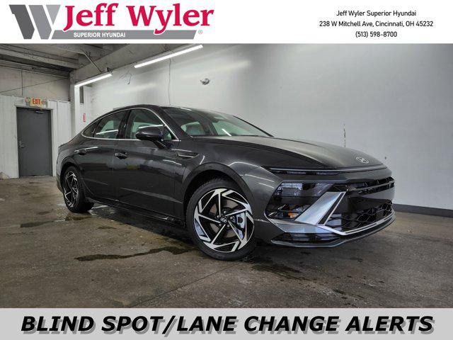 2026 Hyundai Sonata SEL's photo