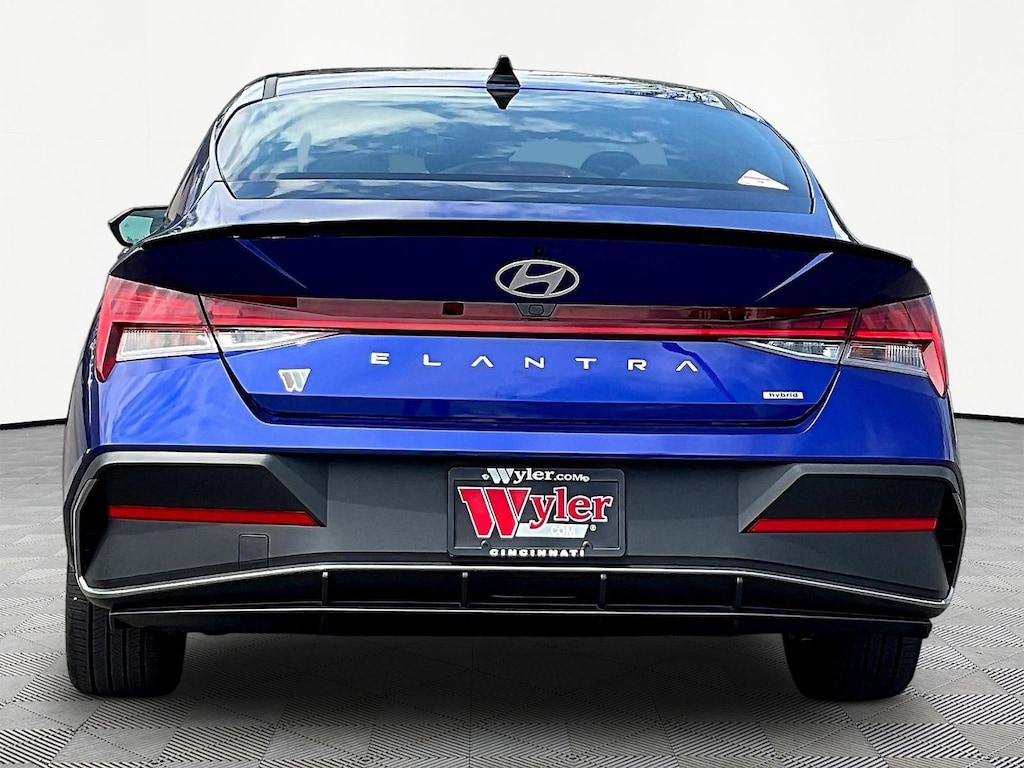 Used 2025 Hyundai Elantra Hybrid SEL Sport Sedan