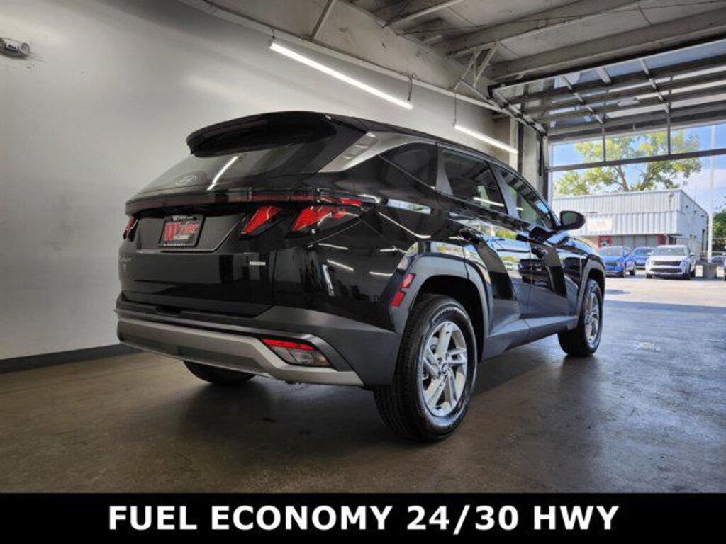 New 2026 Hyundai Tucson SE AWD SUV