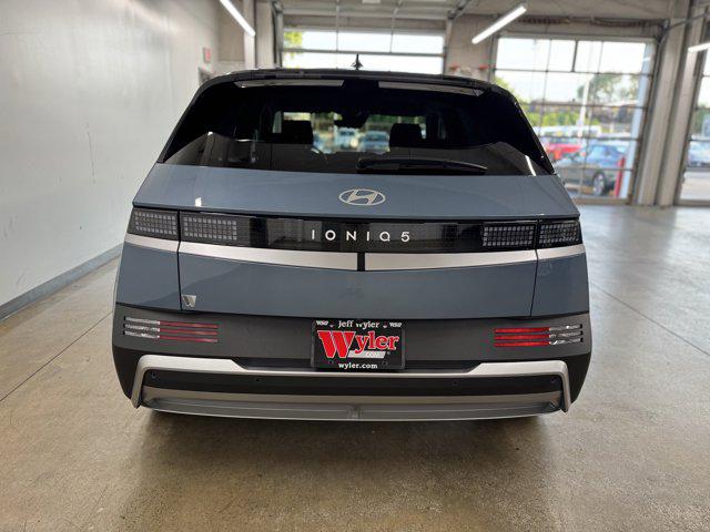 2025 Hyundai IONIQ 5 SE - Photo 22