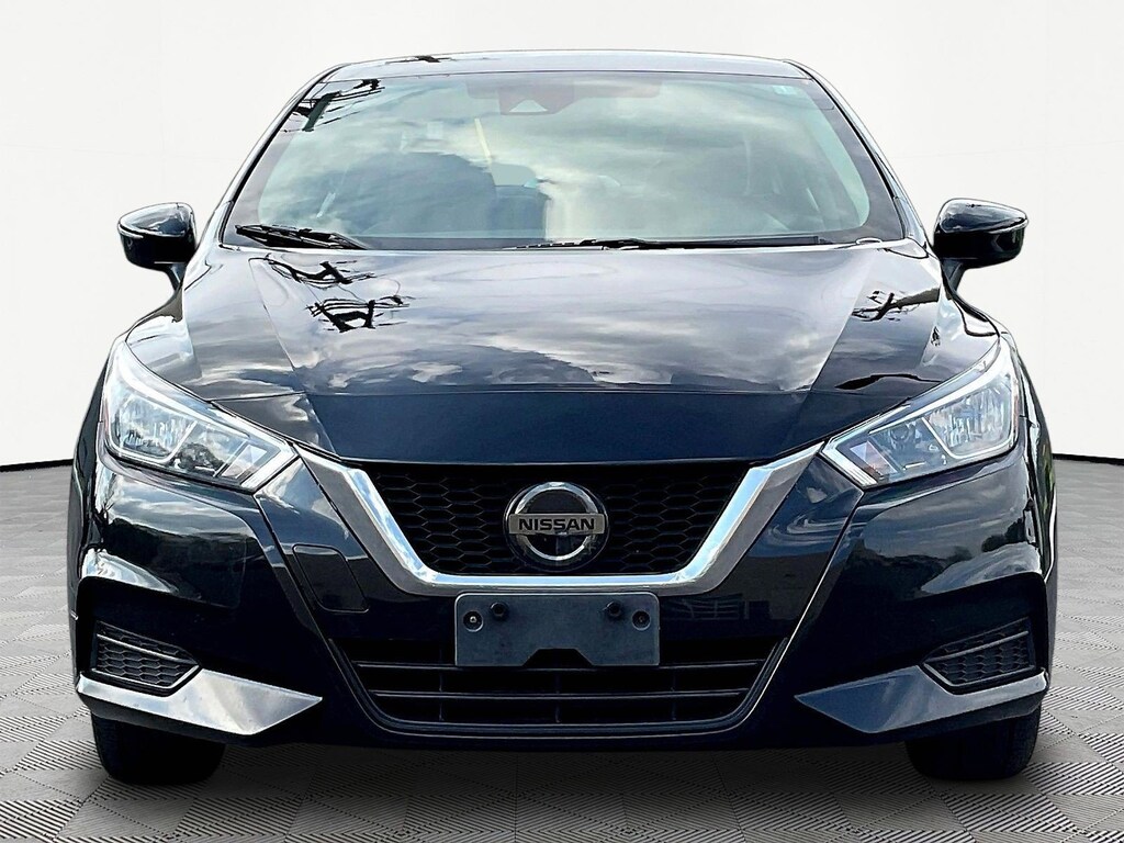 Used 2021 Nissan Versa 1.6 SV Sedan