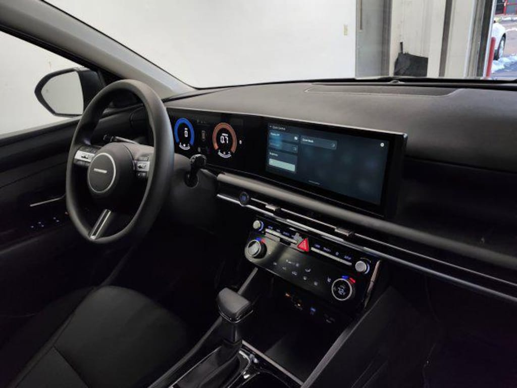 New 2026 Hyundai Tucson SEL AWD SUV