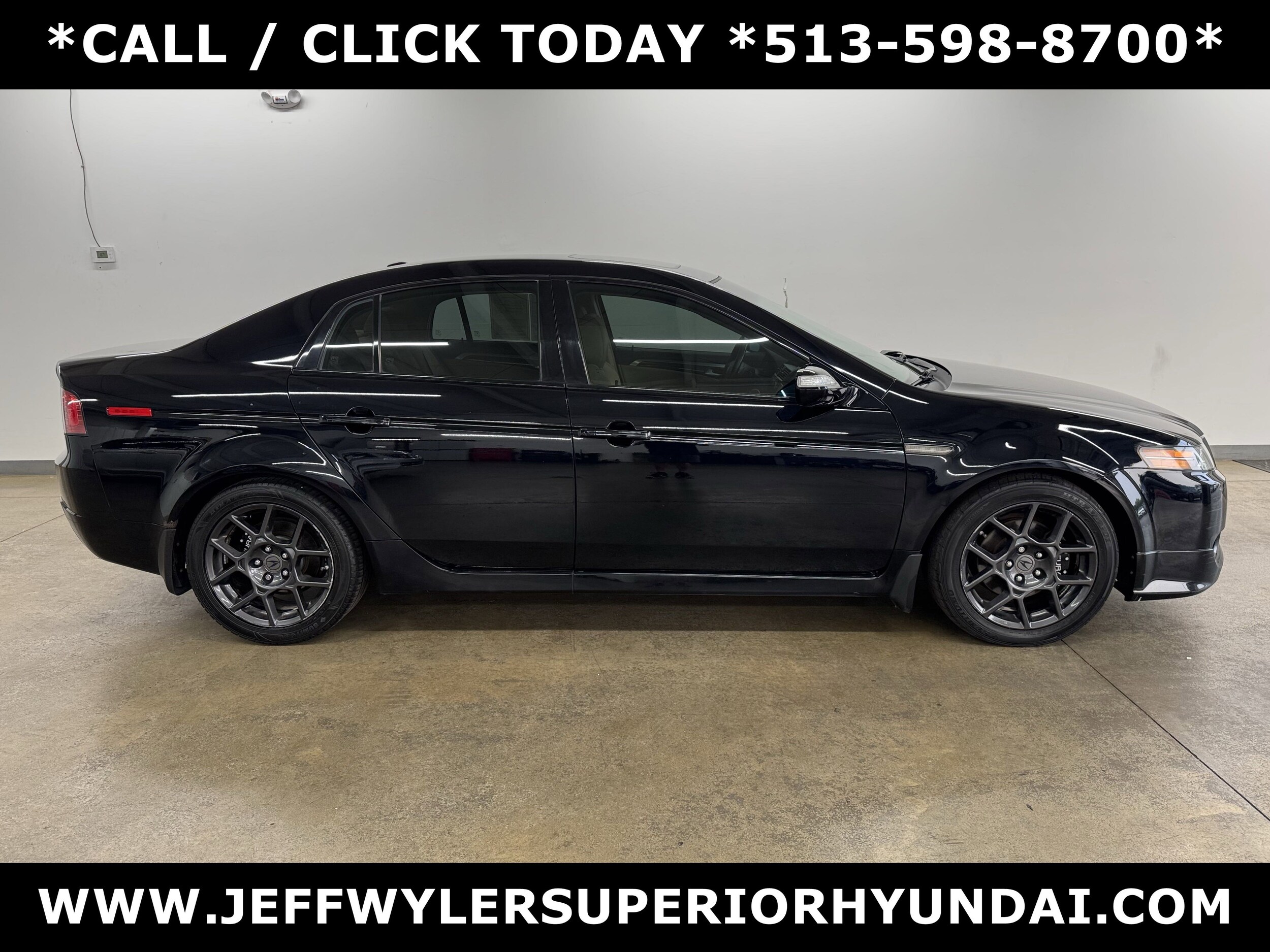 2008 Acura TL Base photo 2