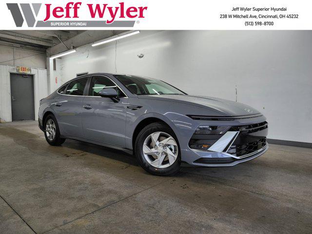 2026 Hyundai Sonata SE's photo