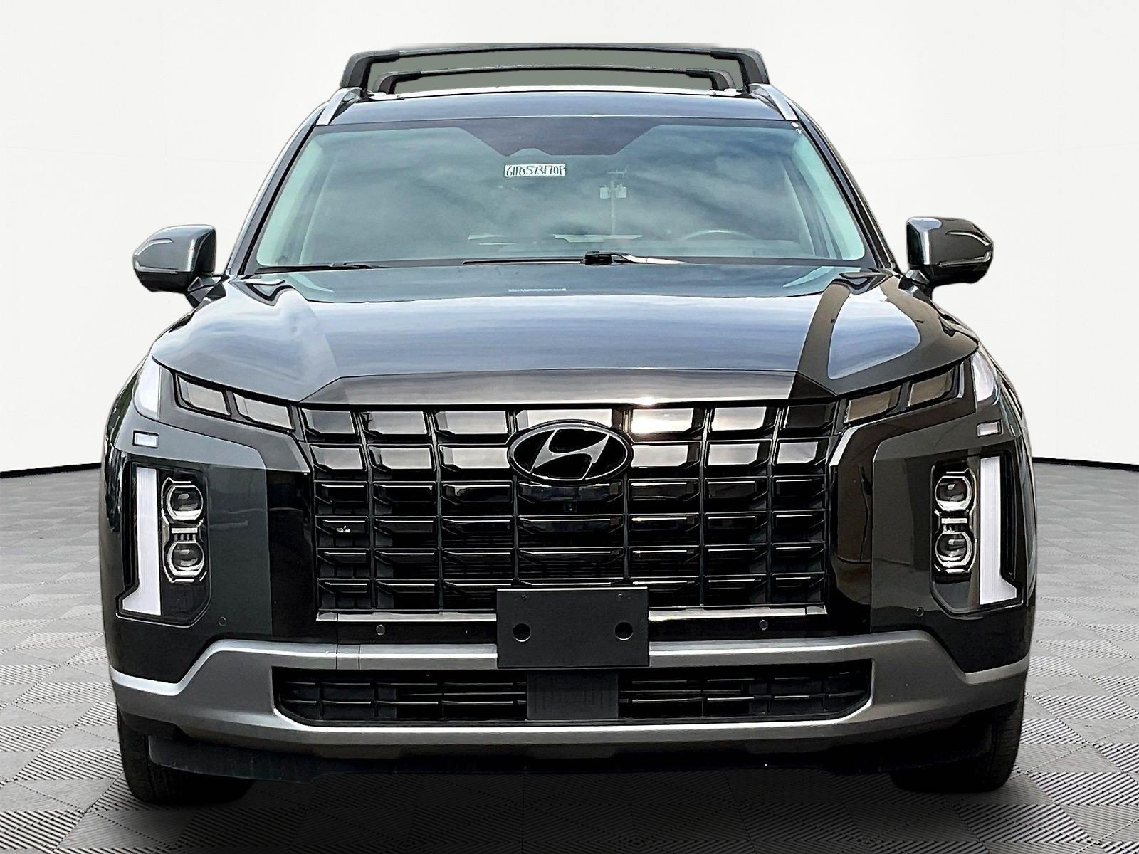 2023 Hyundai Palisade Limited - Photo 2