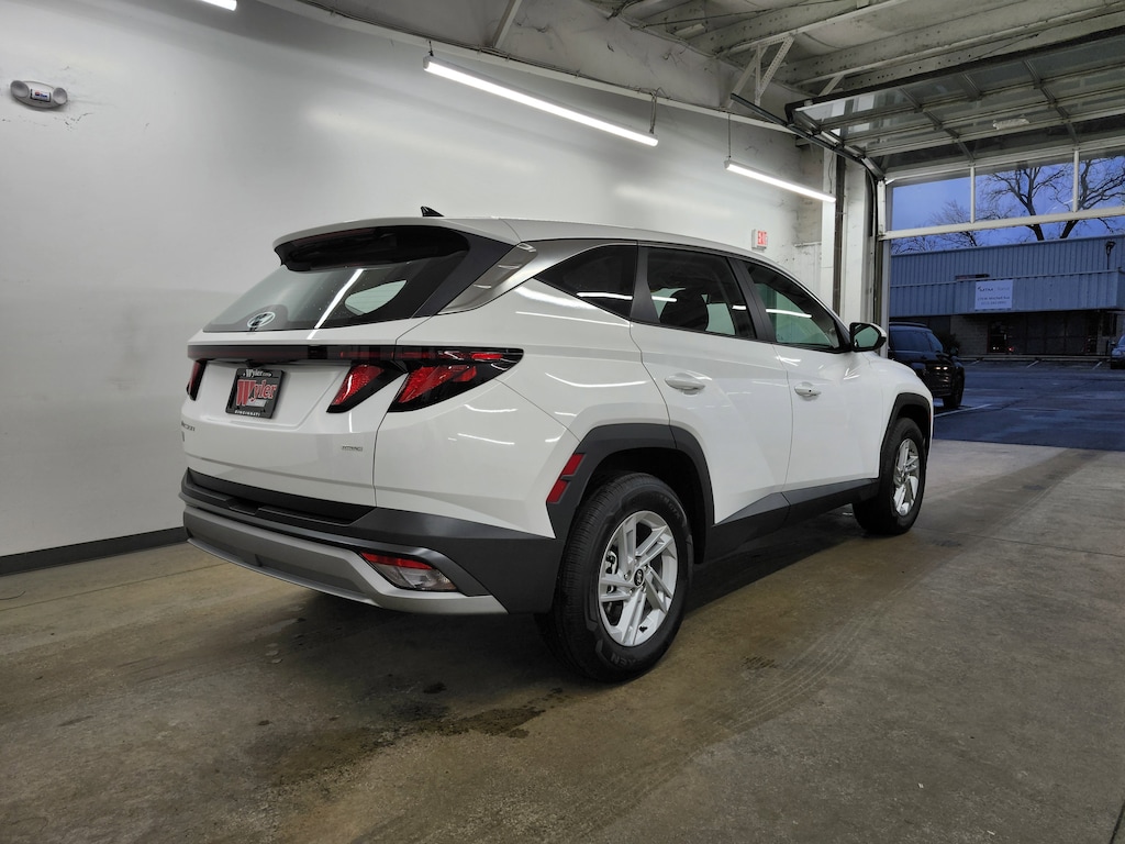 Used 2025 Hyundai Tucson SE SUV