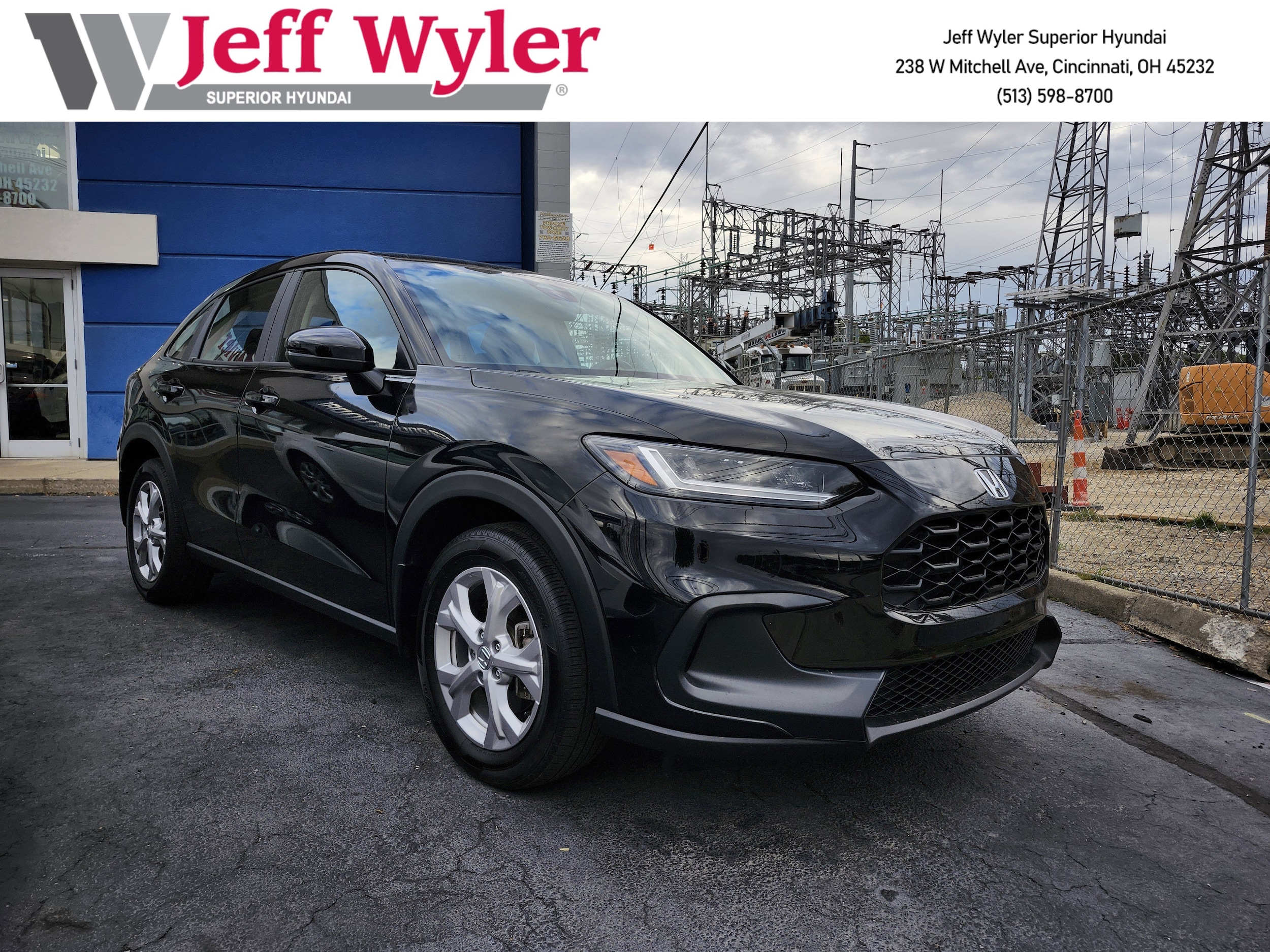 2023 Honda HR-V LX's photo