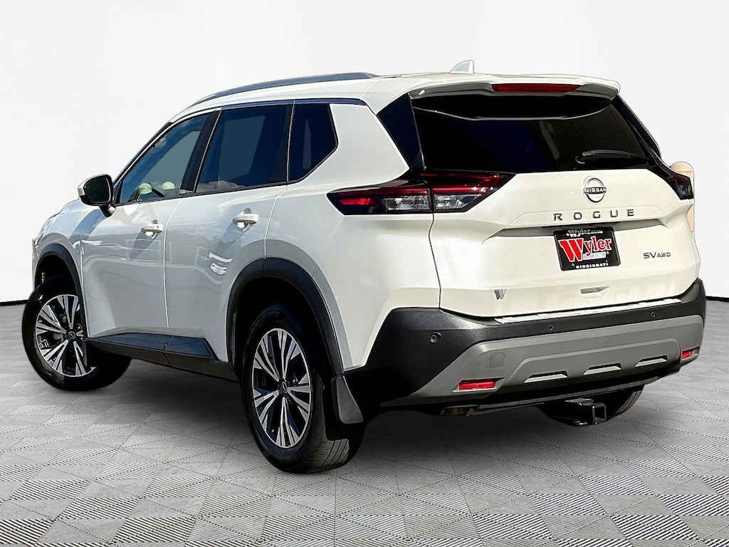 Used 2023 Nissan Rogue SV SUV