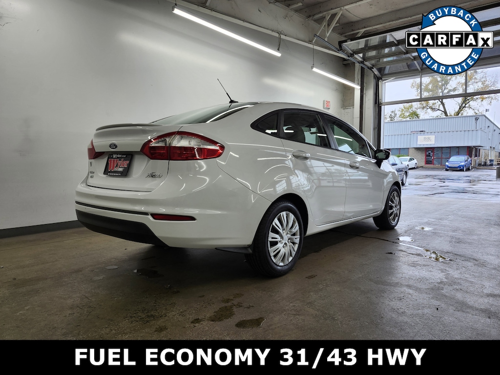 Used 2014 Ford Fiesta SE Sedan