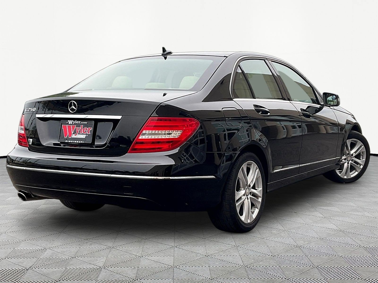 2013 Mercedes-Benz C-Class C250 Sport - Photo 8