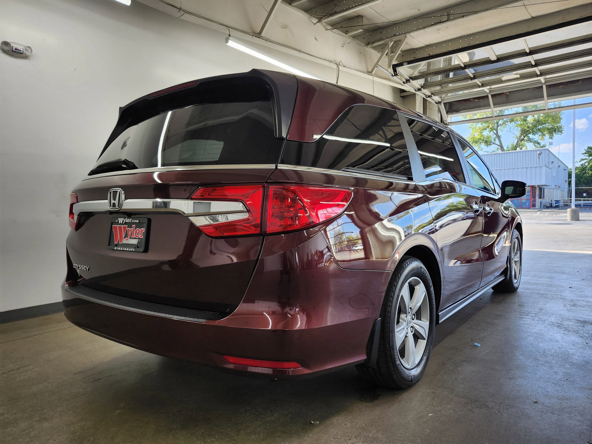2019 Honda Odyssey EX-L photo 3