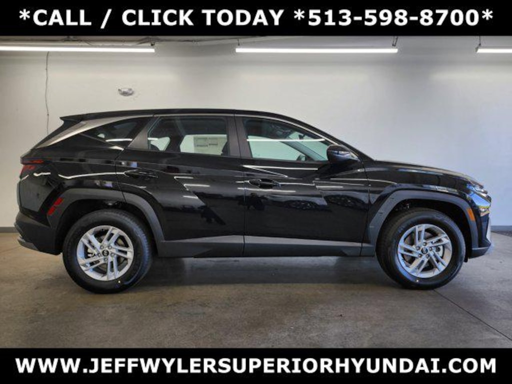 New 2026 Hyundai Tucson SE AWD SUV