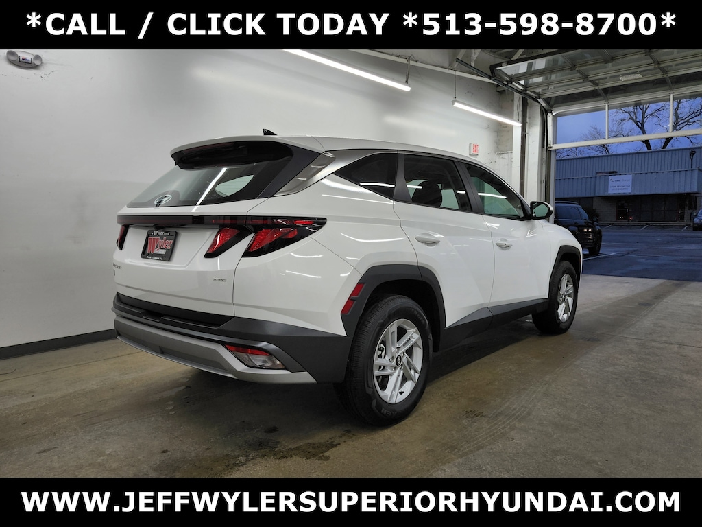 Certified 2025 Hyundai Tucson SE SUV