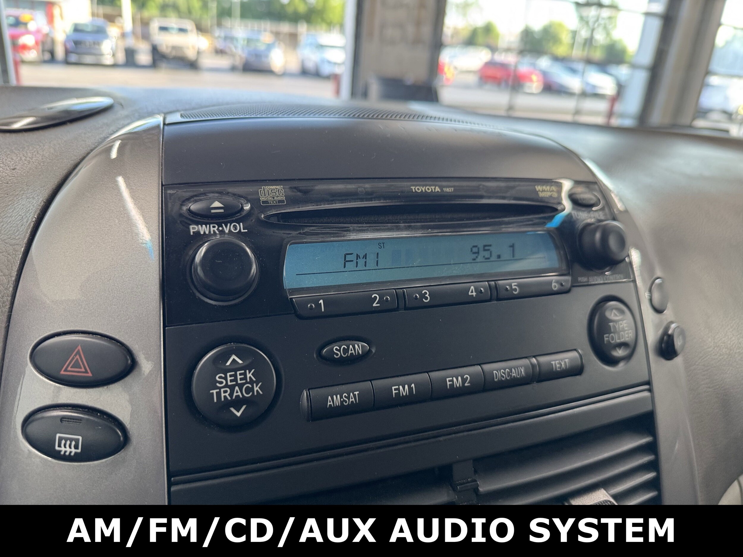 2009 Toyota Sienna LE photo 4