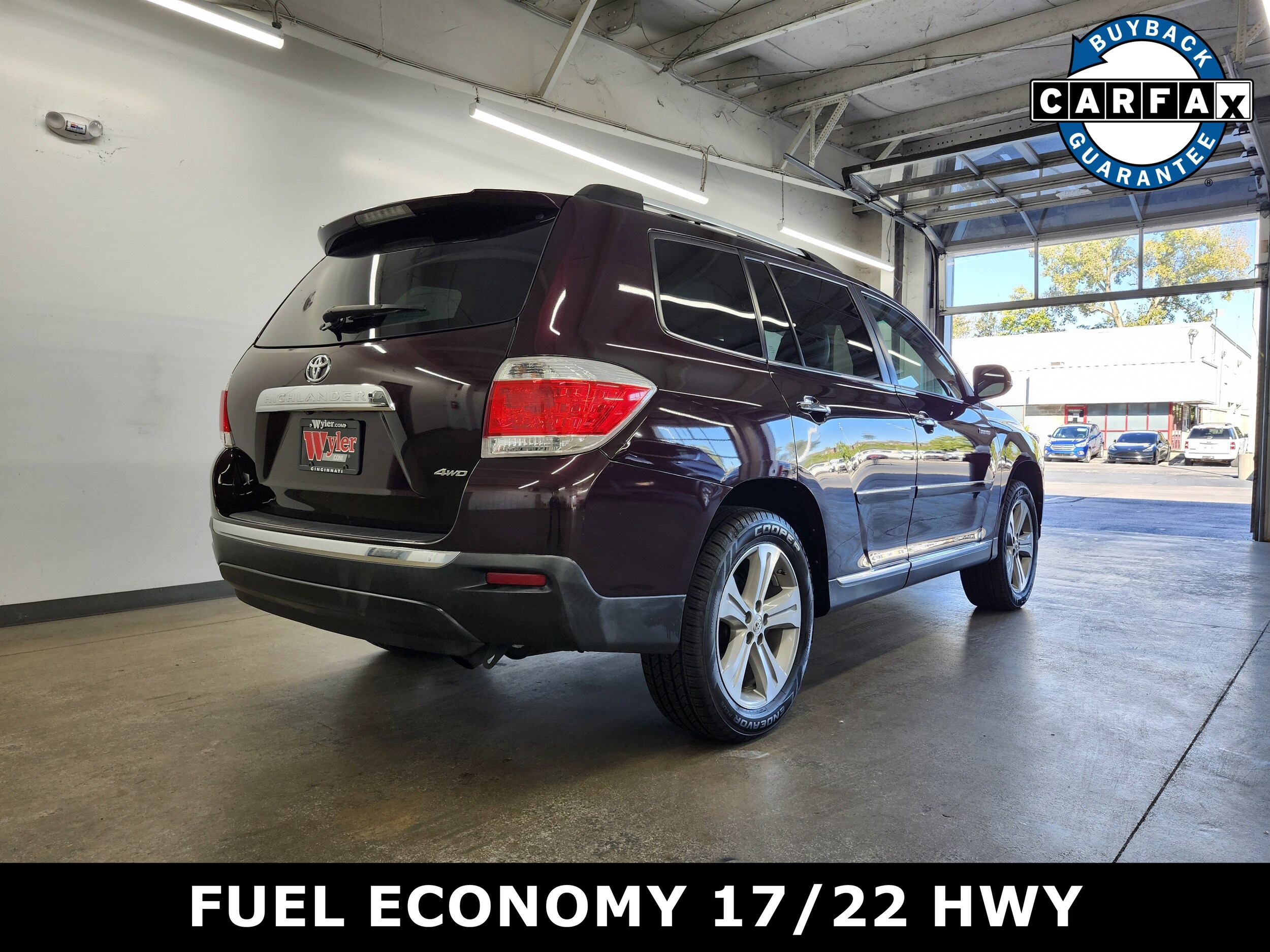 2013 Toyota Highlander Limited photo 2