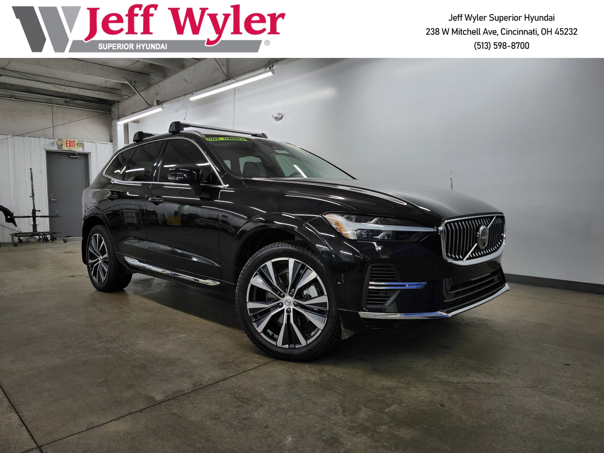 2022 Volvo XC60 Inscription Expression's photo