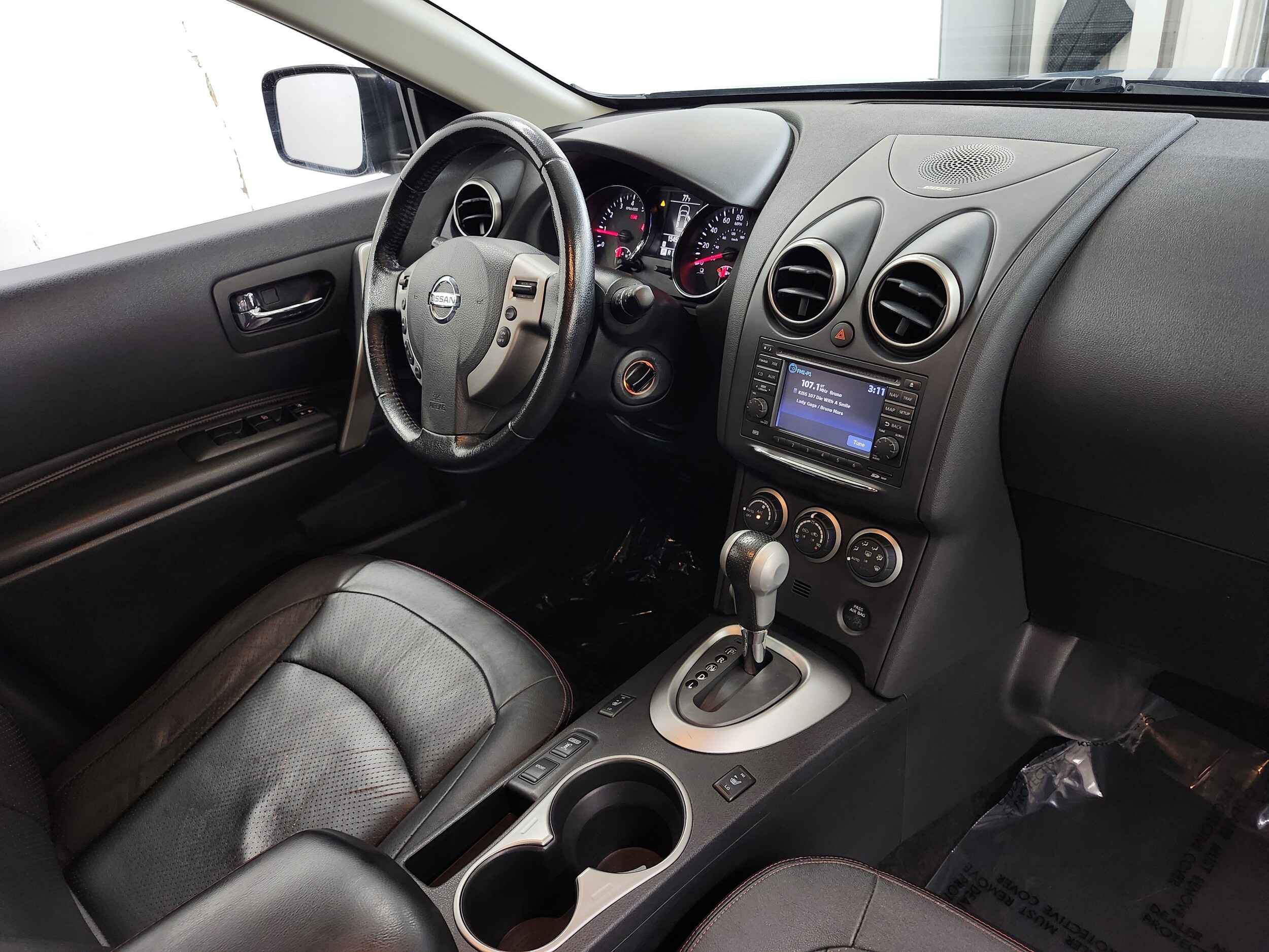 2013 Nissan Rogue SV SL photo 4