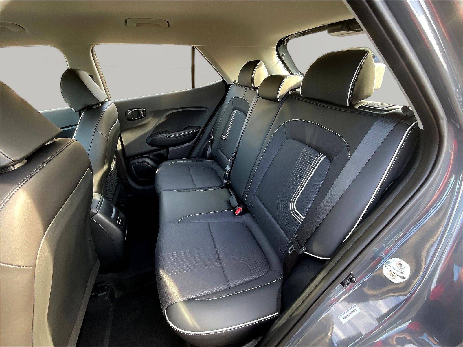 2026 Hyundai Venue SEL - Photo 22