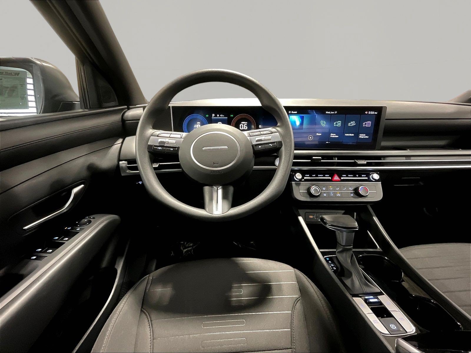 2026 Hyundai Santa Cruz SE - Photo 12
