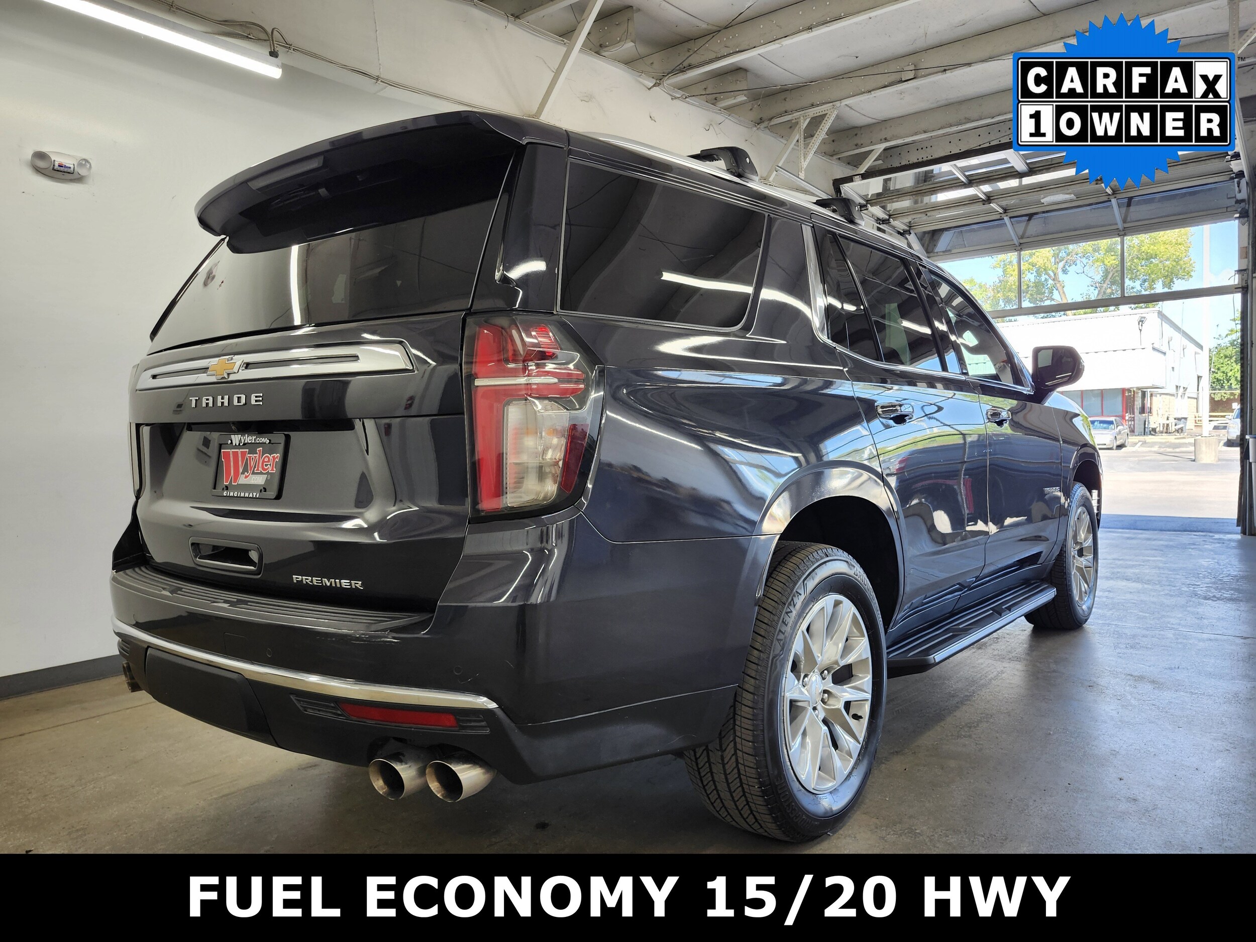 2023 Chevrolet Tahoe Premier photo 3
