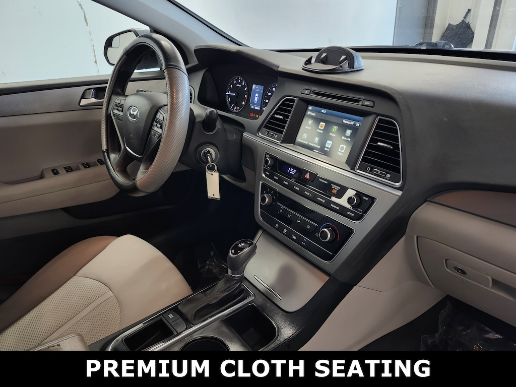 Used 2016 Hyundai Sonata SE Sedan