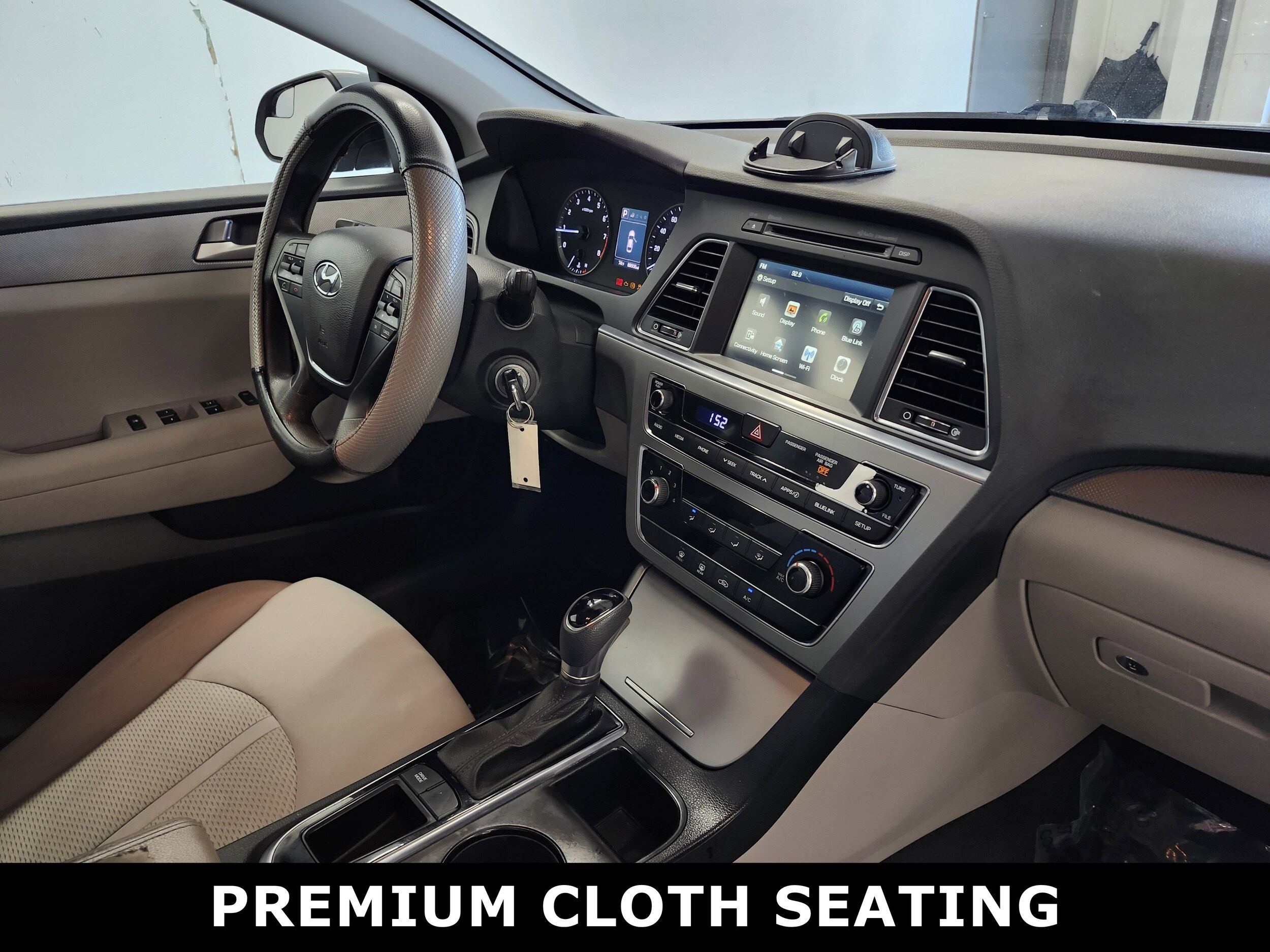 2016 Hyundai Sonata SE photo 3