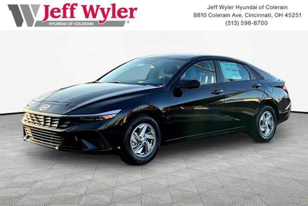 New 2026 Hyundai Elantra SE Sedan