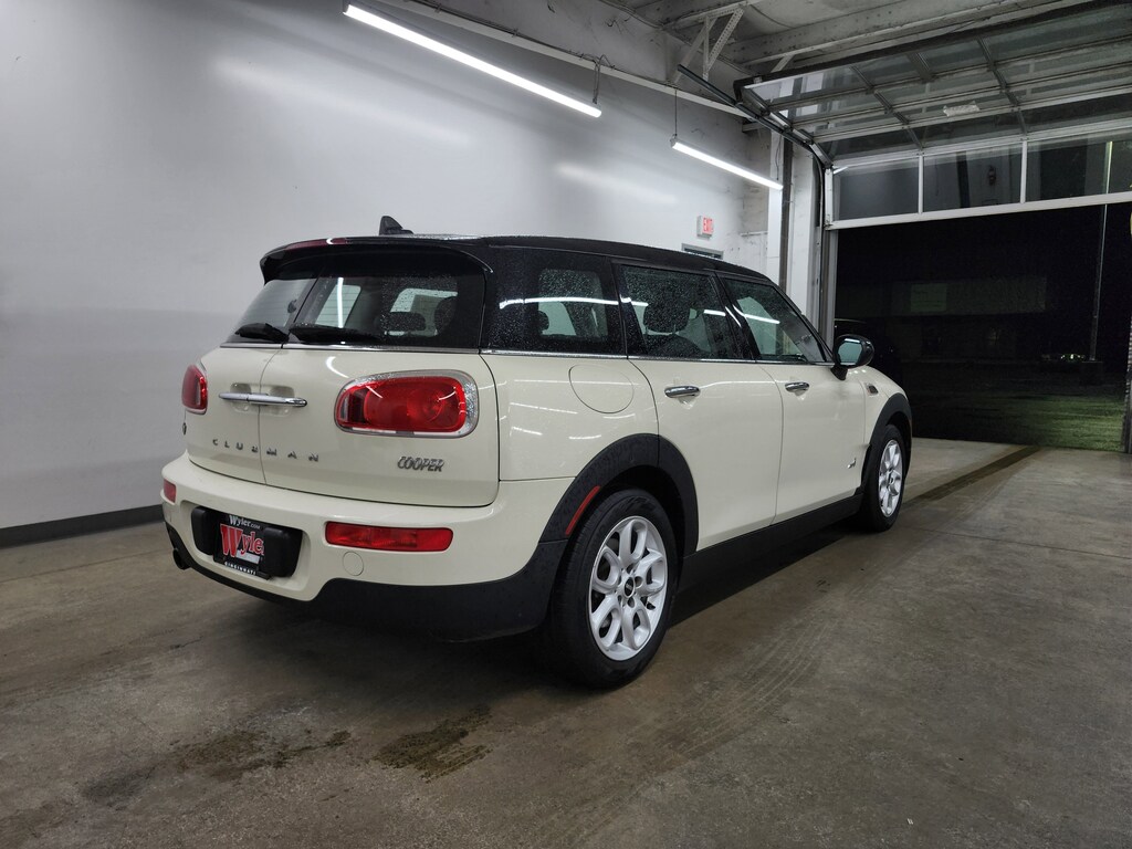 Used 2017 MINI Clubman Cooper Wagon