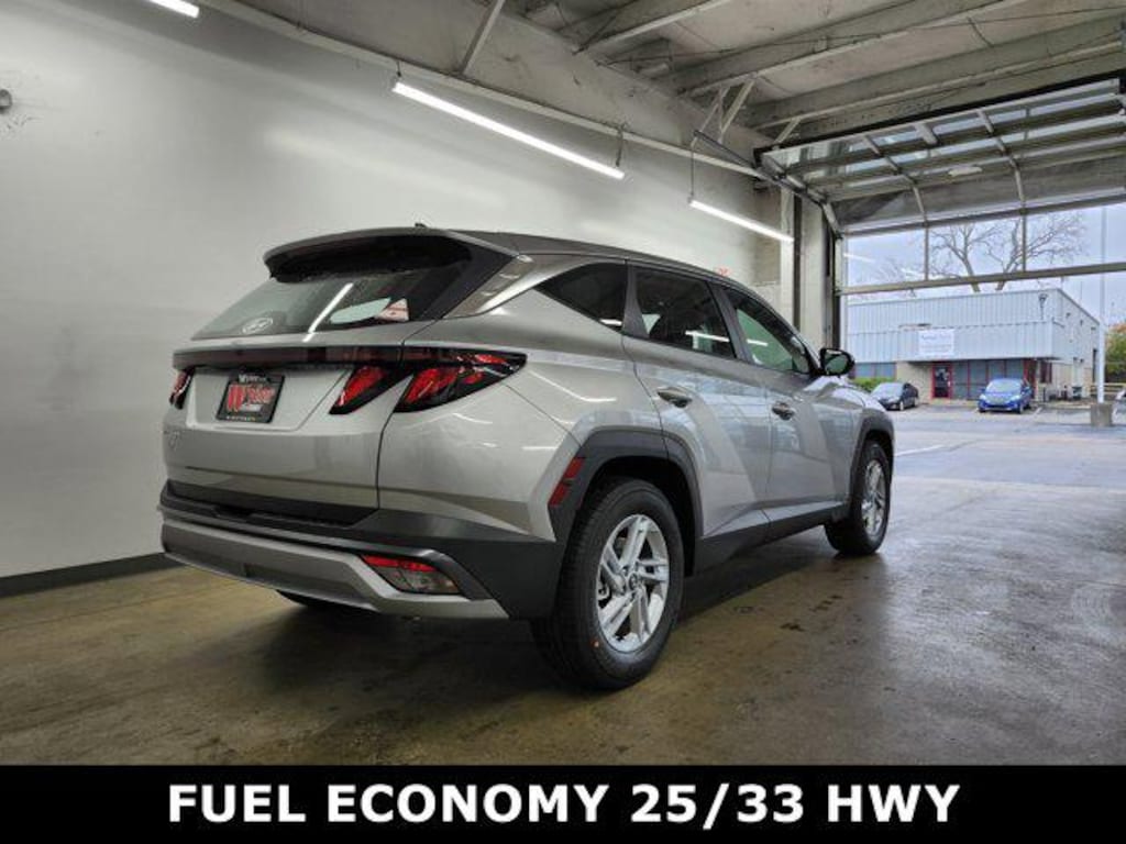 New 2026 Hyundai Tucson SE FWD SUV